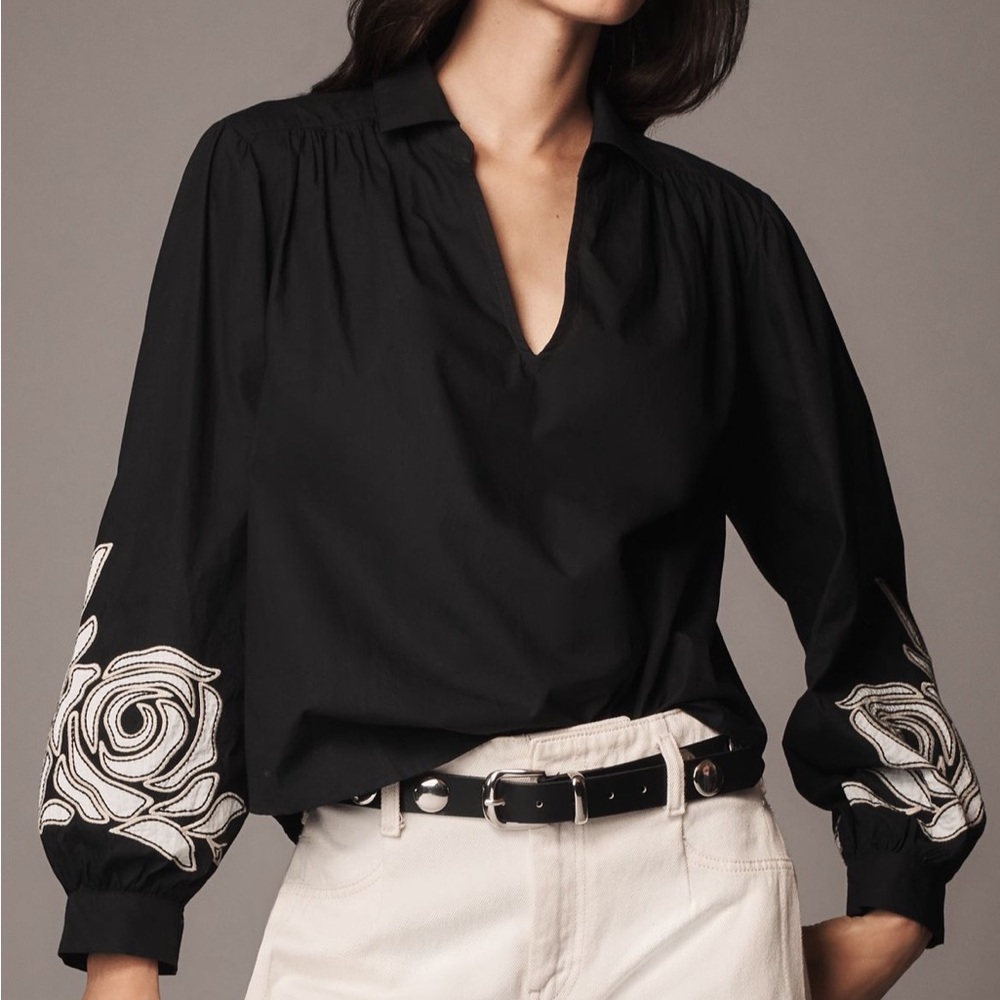 Velvet by Graham & Spencer Martine Long-Sleeve Blouse